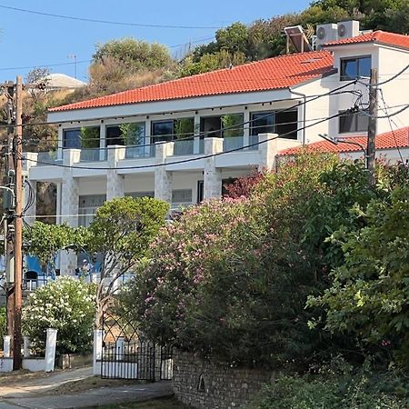 Hotel Kinira ภายนอก รูปภาพ