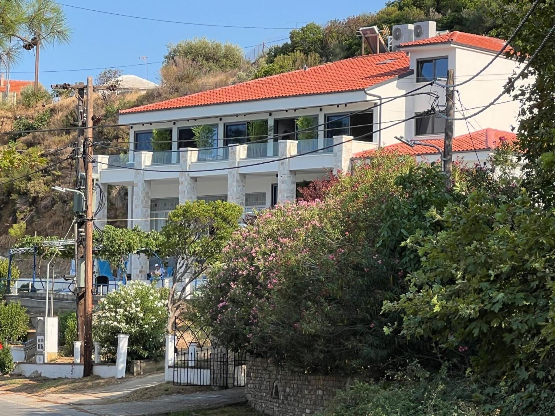 Hotel Kinira ภายนอก รูปภาพ